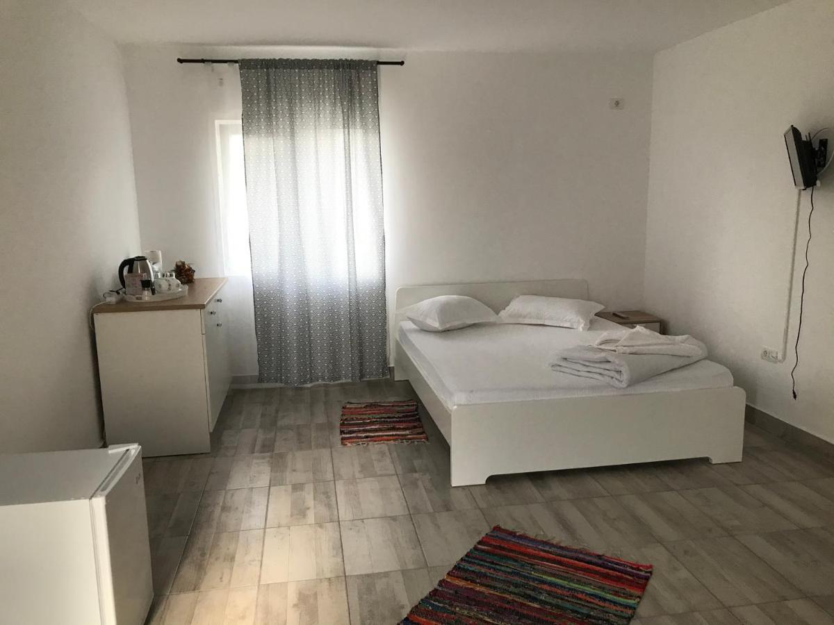 Casa Dada Lejlighedshotel Două Mai Eksteriør billede