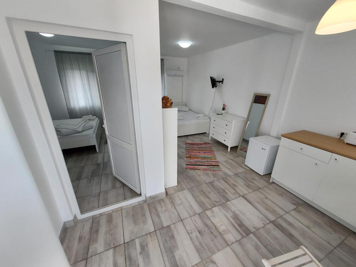Casa Dada Lejlighedshotel Două Mai Eksteriør billede