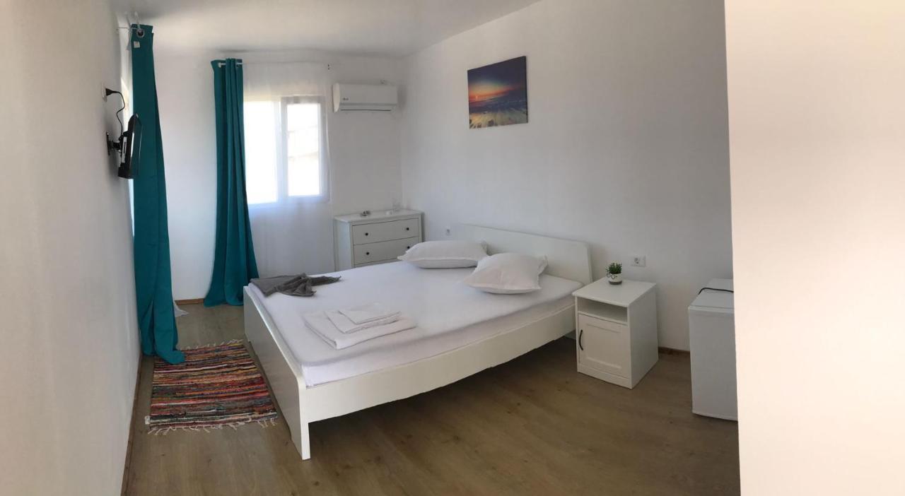 Casa Dada Lejlighedshotel Două Mai Eksteriør billede